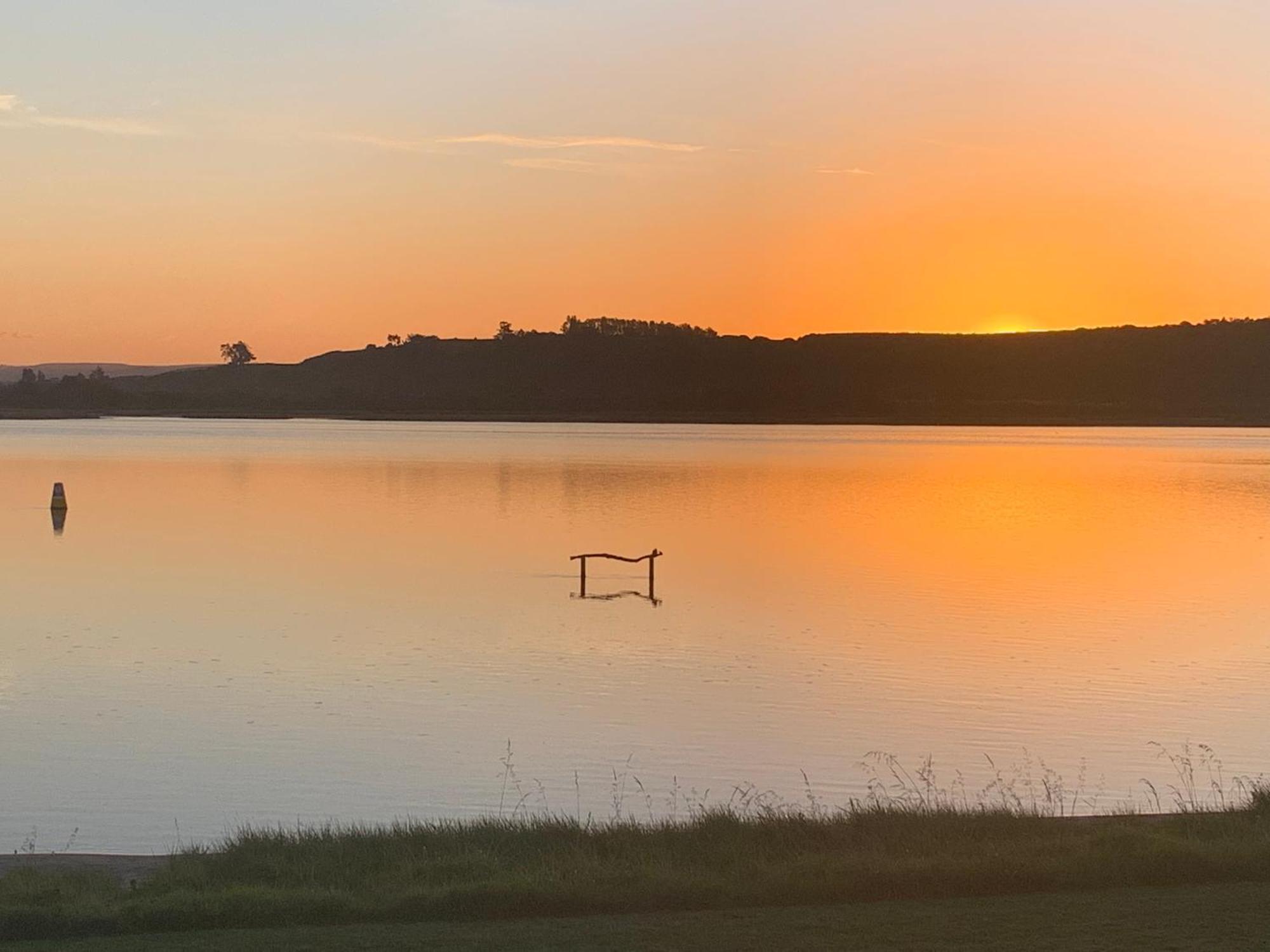 Pukehina Estuary Sunset Views Holiday Home Exteriör bild
