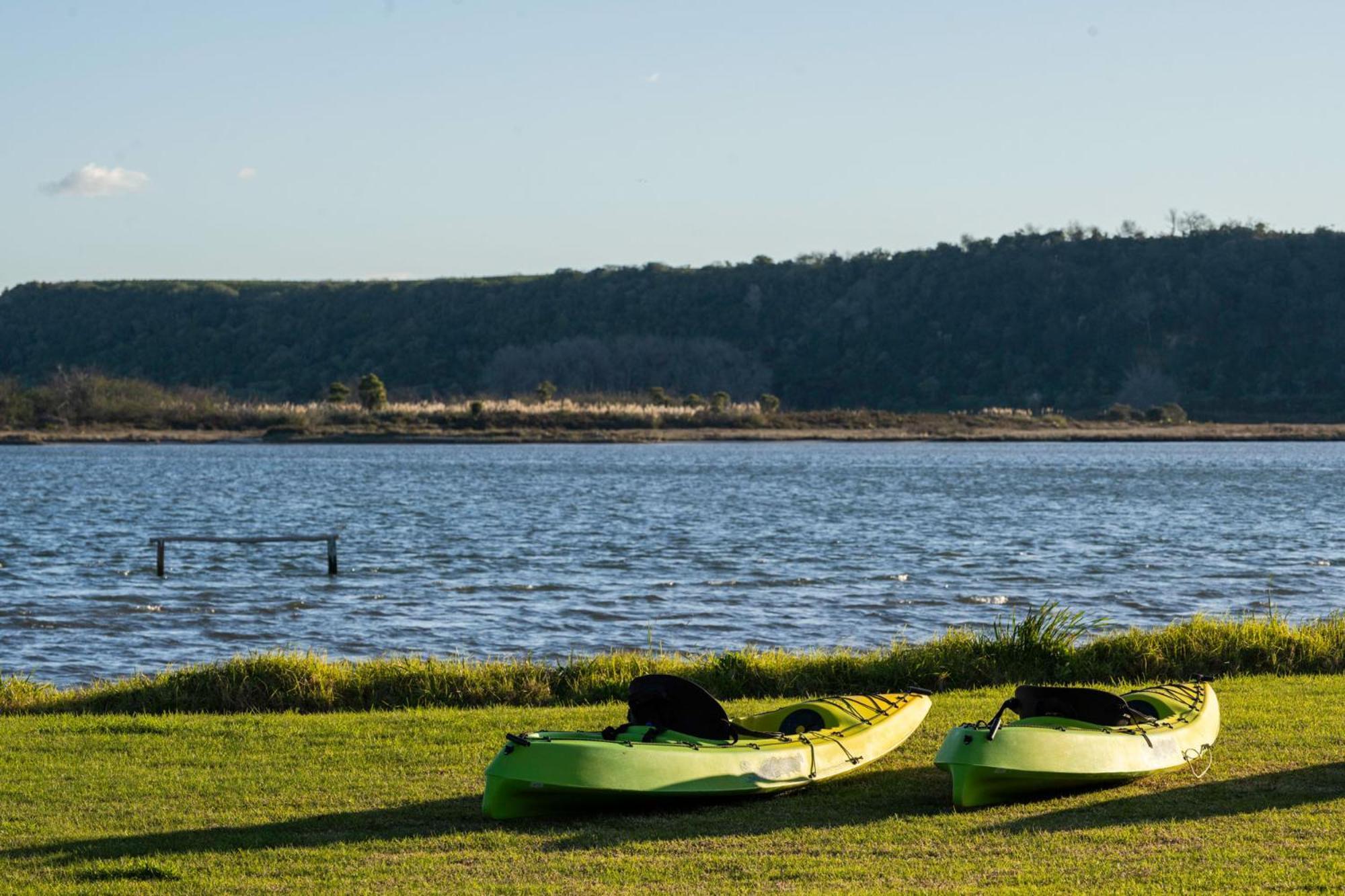 Pukehina Estuary Sunset Views Holiday Home Exteriör bild